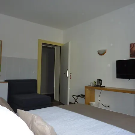 Du Marché 2* Lausanne