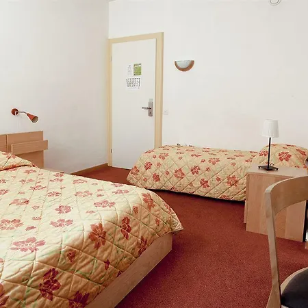 Du Marche Hotel Lozanna