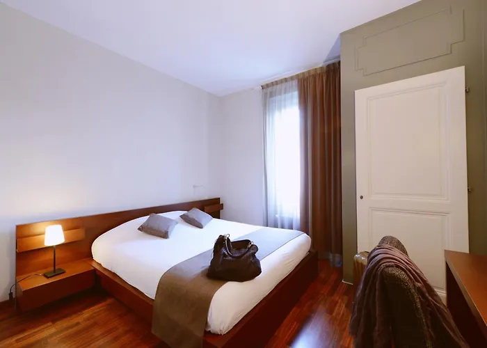 Otel Du Marche Lozan